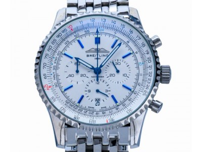 Eleganz und Funktionalität: Replica Uhr Breitling Navitimer B01