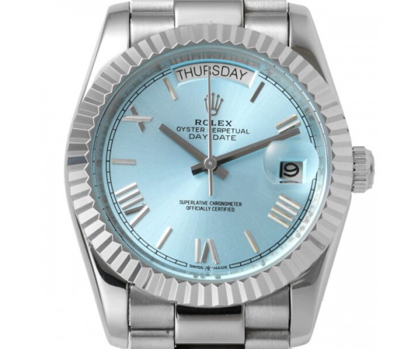 Eleganz trifft auf Perfektion: Die Rolex Day-Date in Platin