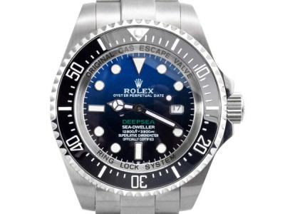 Perfekte Nachbildung: Rolex Sea-Dweller 136660