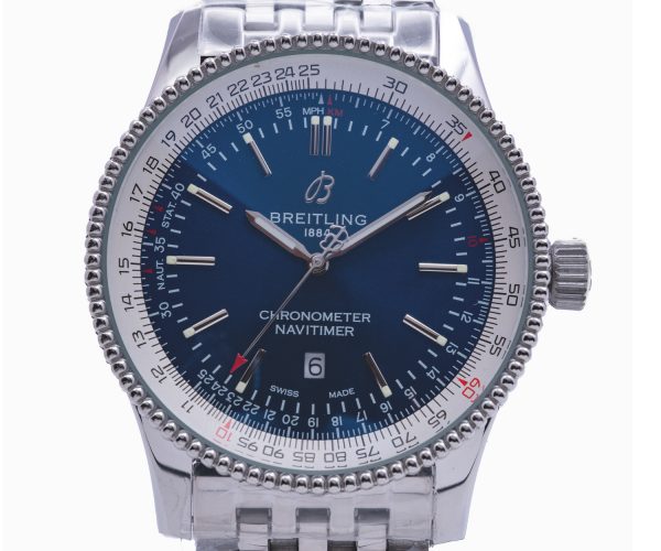 Replica Breitling Navitimer 46 mit tiefblauem Zifferblatt